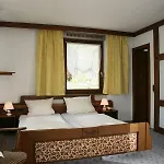 Pflug Szálloda Ottenhofen im Schwarzwald
