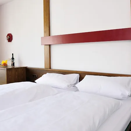 מלון Pflug Ottenhofen im Schwarzwald