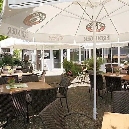 Pflug Hotell 3*